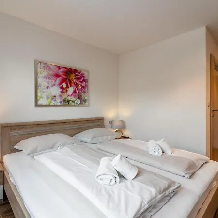 Haus Harmony V Apartment